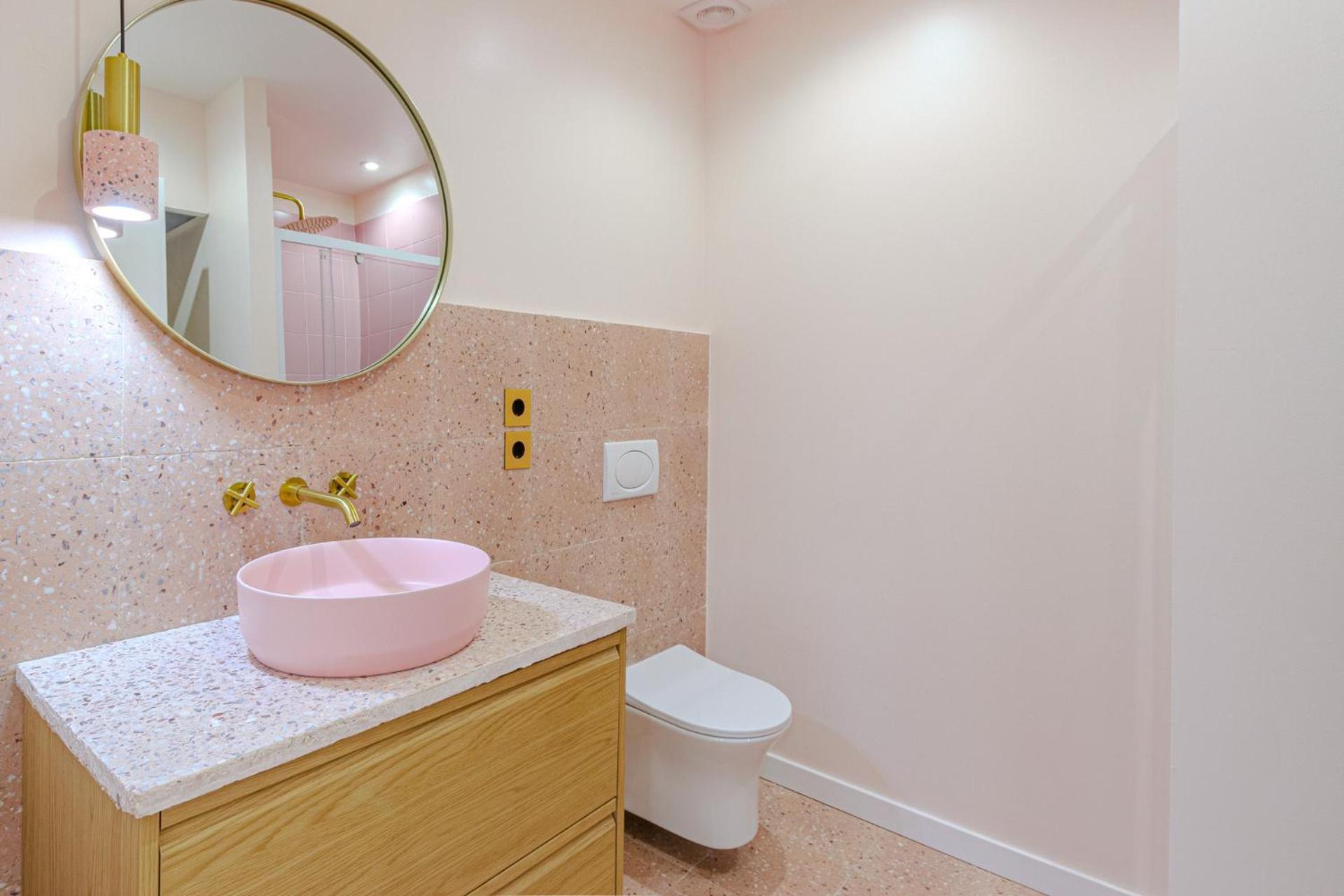 Glamorous Pink Studio In City Center لقنت المظهر الخارجي الصورة