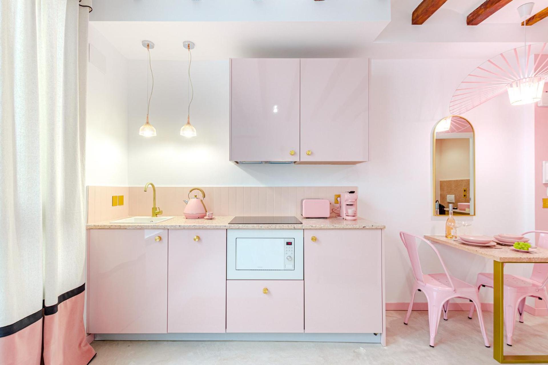 Glamorous Pink Studio In City Center لقنت المظهر الخارجي الصورة