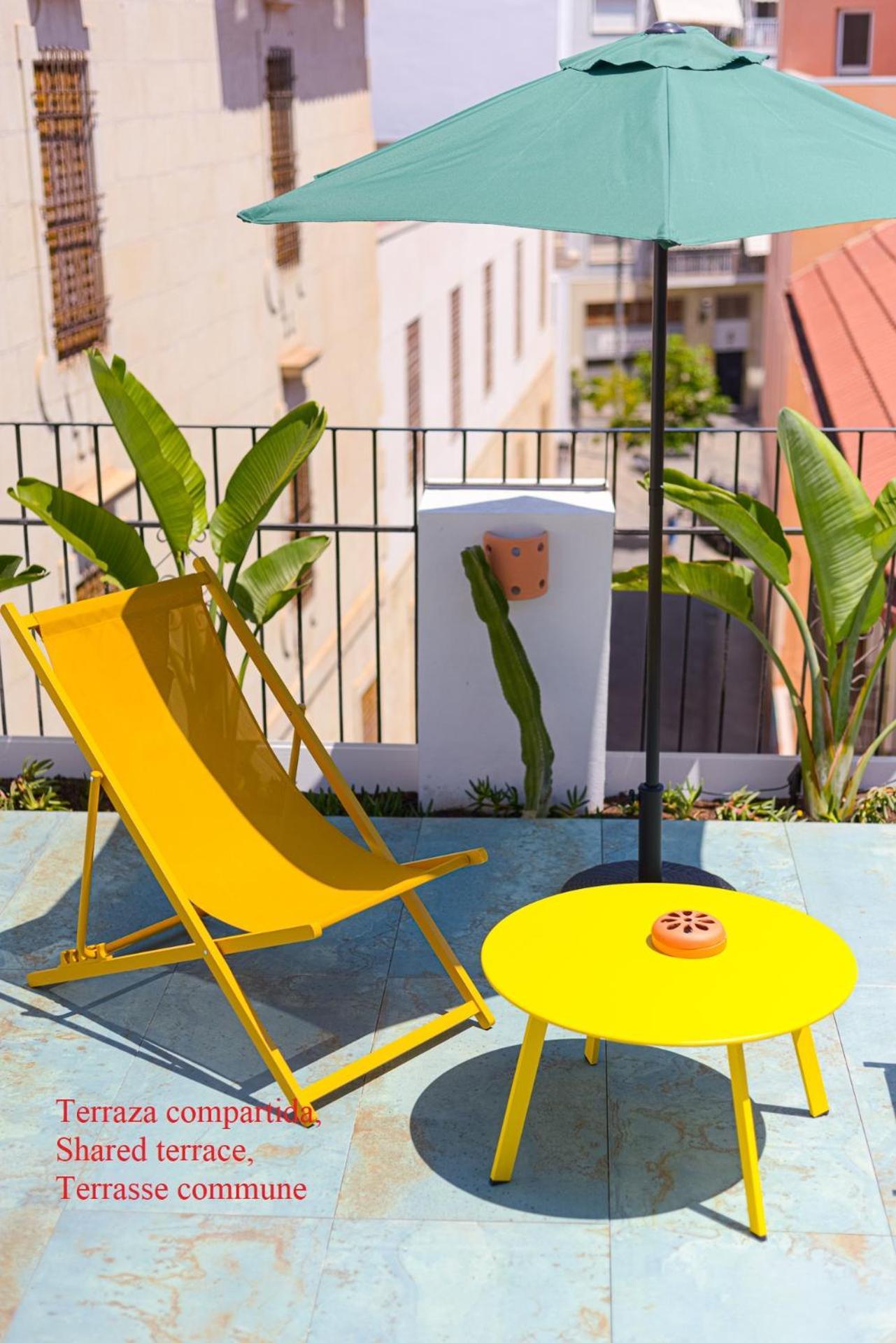 Glamorous Pink Studio In City Center لقنت المظهر الخارجي الصورة