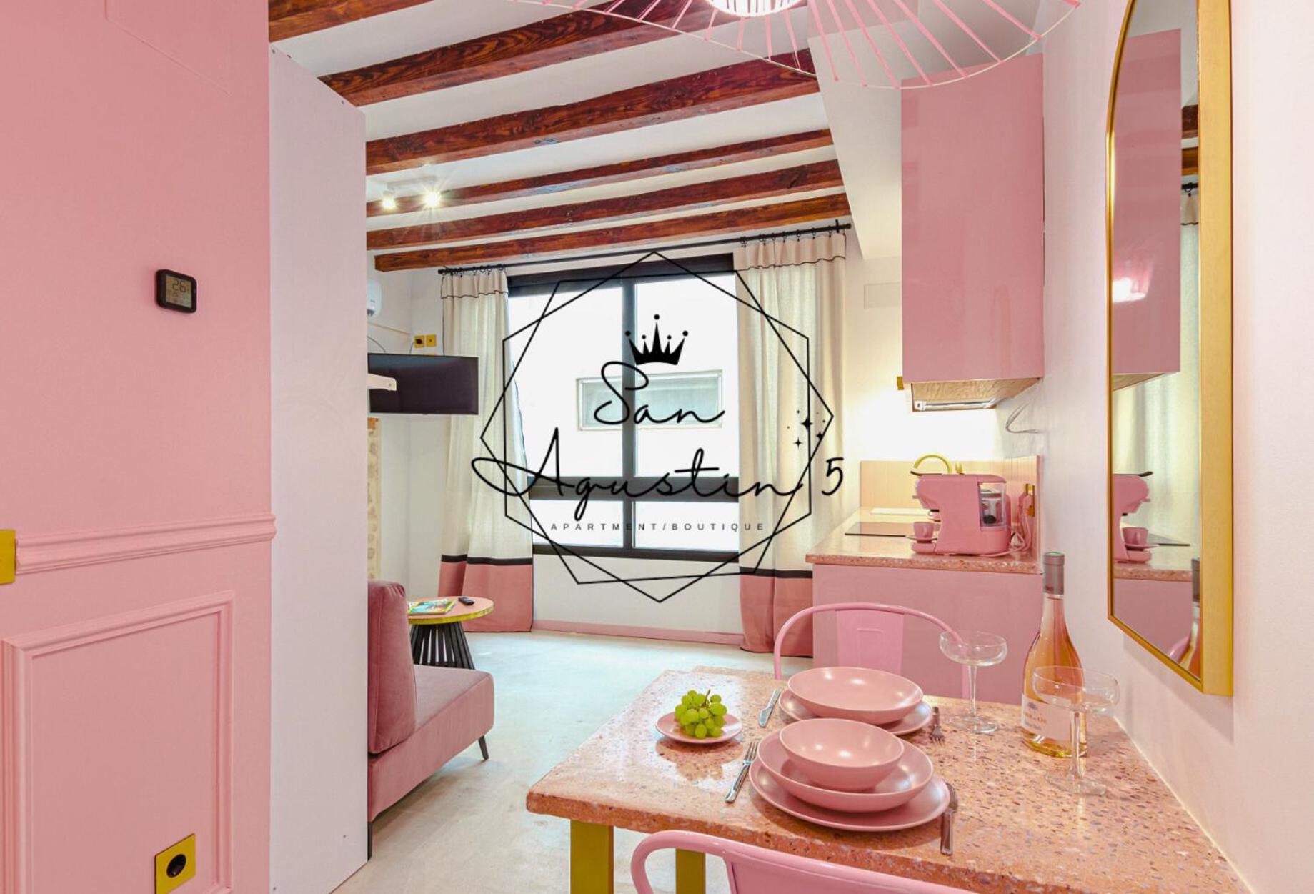 Glamorous Pink Studio In City Center لقنت المظهر الخارجي الصورة